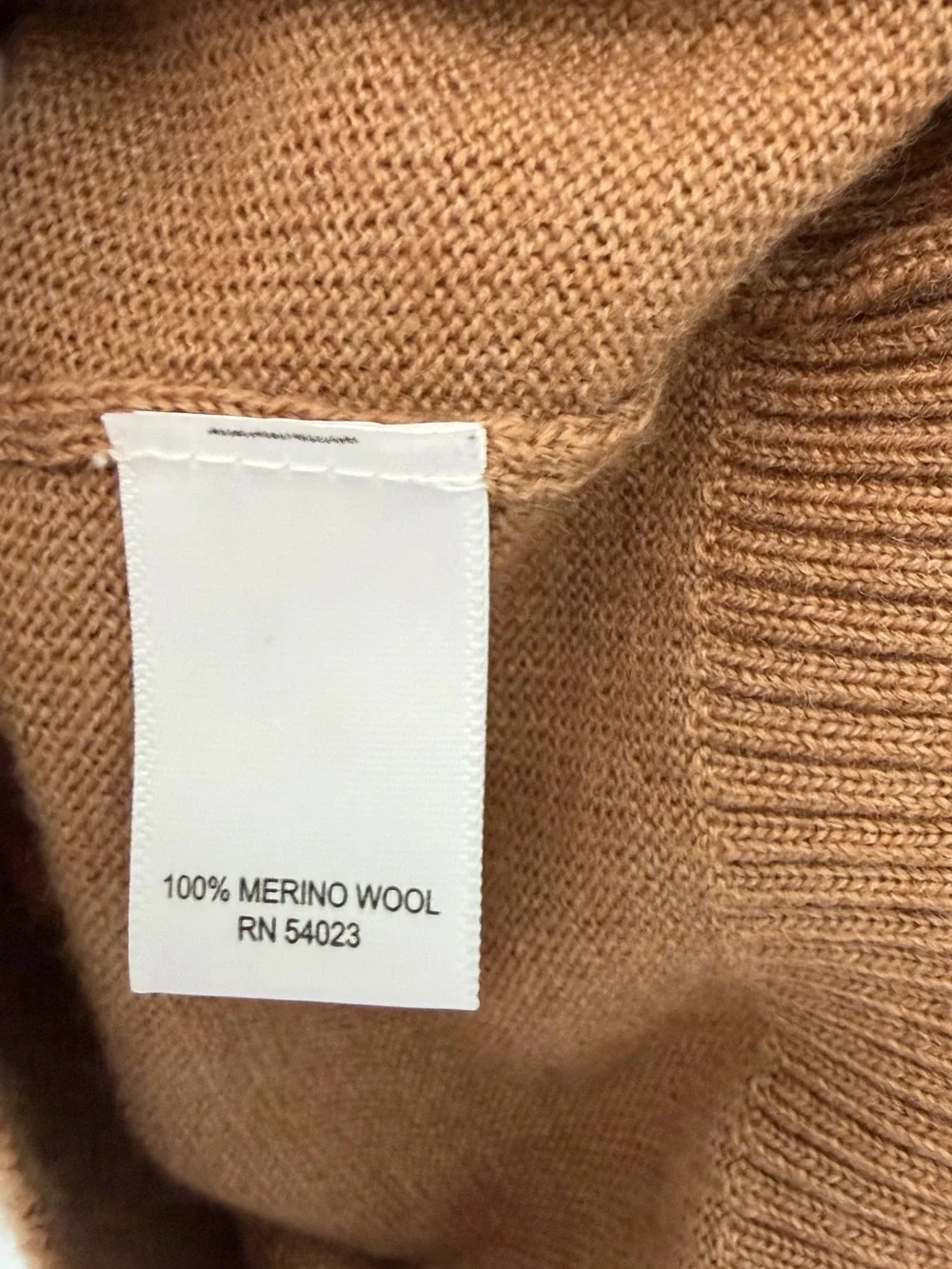 Banana Republic Extra Fine Merino Wool V-Neck Sweater Brown Men’s M